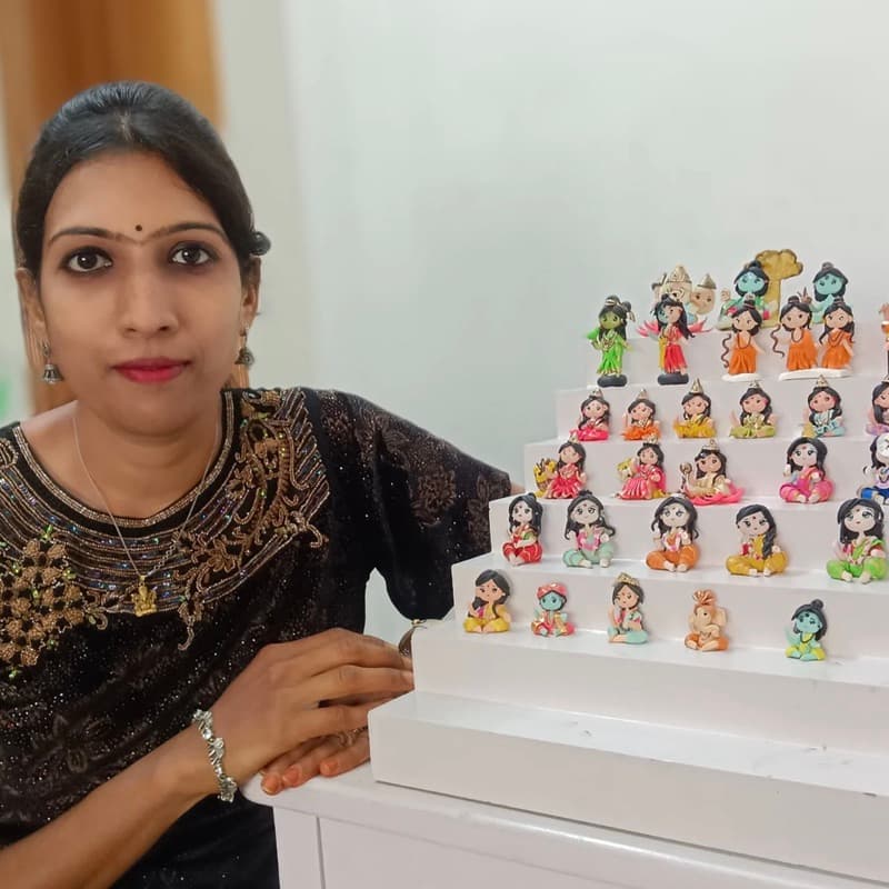 A full golu of clay dolls